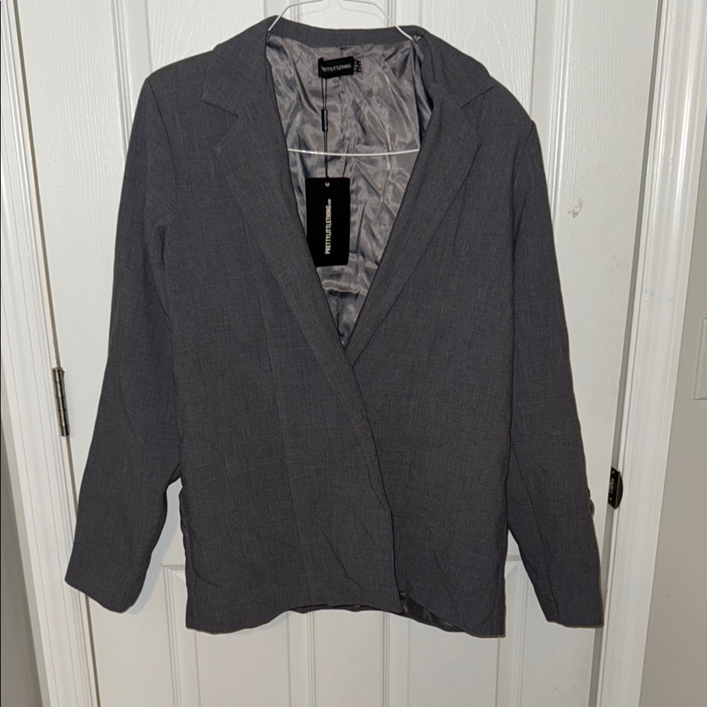 PrettyLittleThing Gray Relaxed Fit Blazer